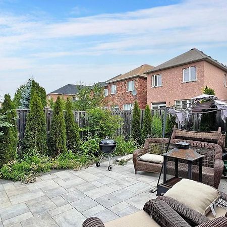 Stunning 2Br Lower Level Unit Вон Екстериор снимка
