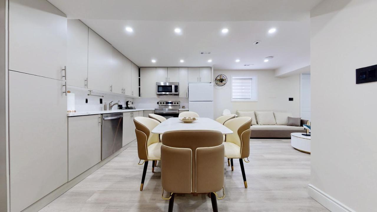 Stunning 2Br Lower Level Unit Вон Екстериор снимка